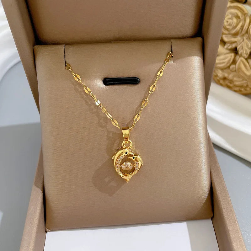 Beating Zircon Double Dolphin Couple Pendant Necklace for Women Creative Heart Shaped Animal Jewelry Accessories Gift for Loved