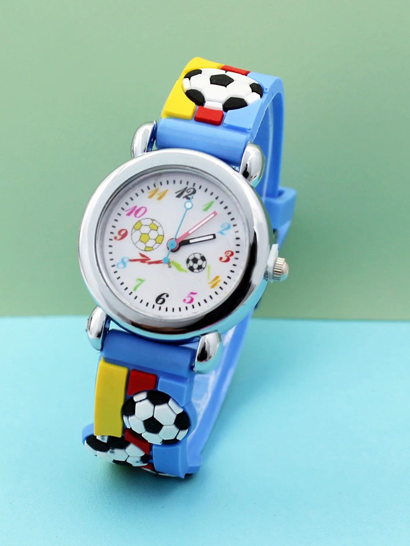 New Fashion Color Cartoon Football Students Children Watch Quartz Watch Sports Wrist Watch Kids Gift