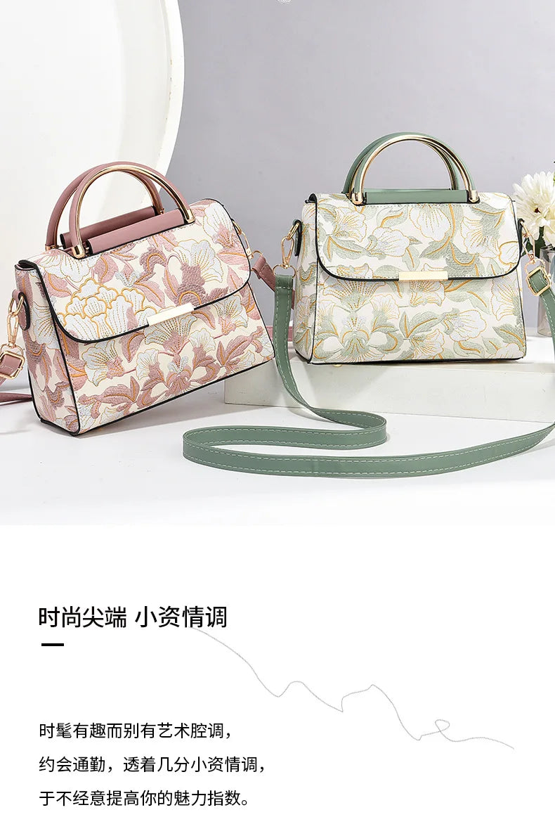 New Women's bags 2025 fashion trend design stripe hit color handbag shoulder bag messenger bag Korean style bag