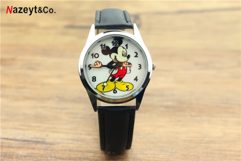 Disney Mickey Mouse Teen Adult Watches Vintage Articulating Hands Analog Quartz Watch for Women Men Teenager Fashion Wristwatch