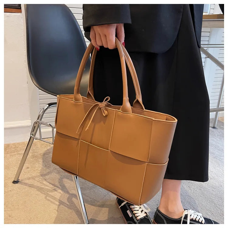 Large Weave Tote Bags For Women Large Capacity Designer Luxury 2024 New Trendy Shopping Korean Version Handbag Retro Travel