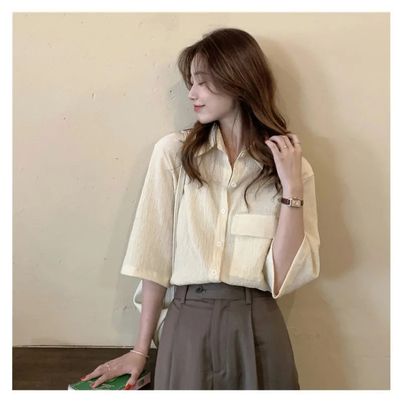 Korea One Pocket Loose Blouse Ins Summer French Sle Single-Breasted Round Neck Lace clothing Design sense fold Shirts Top