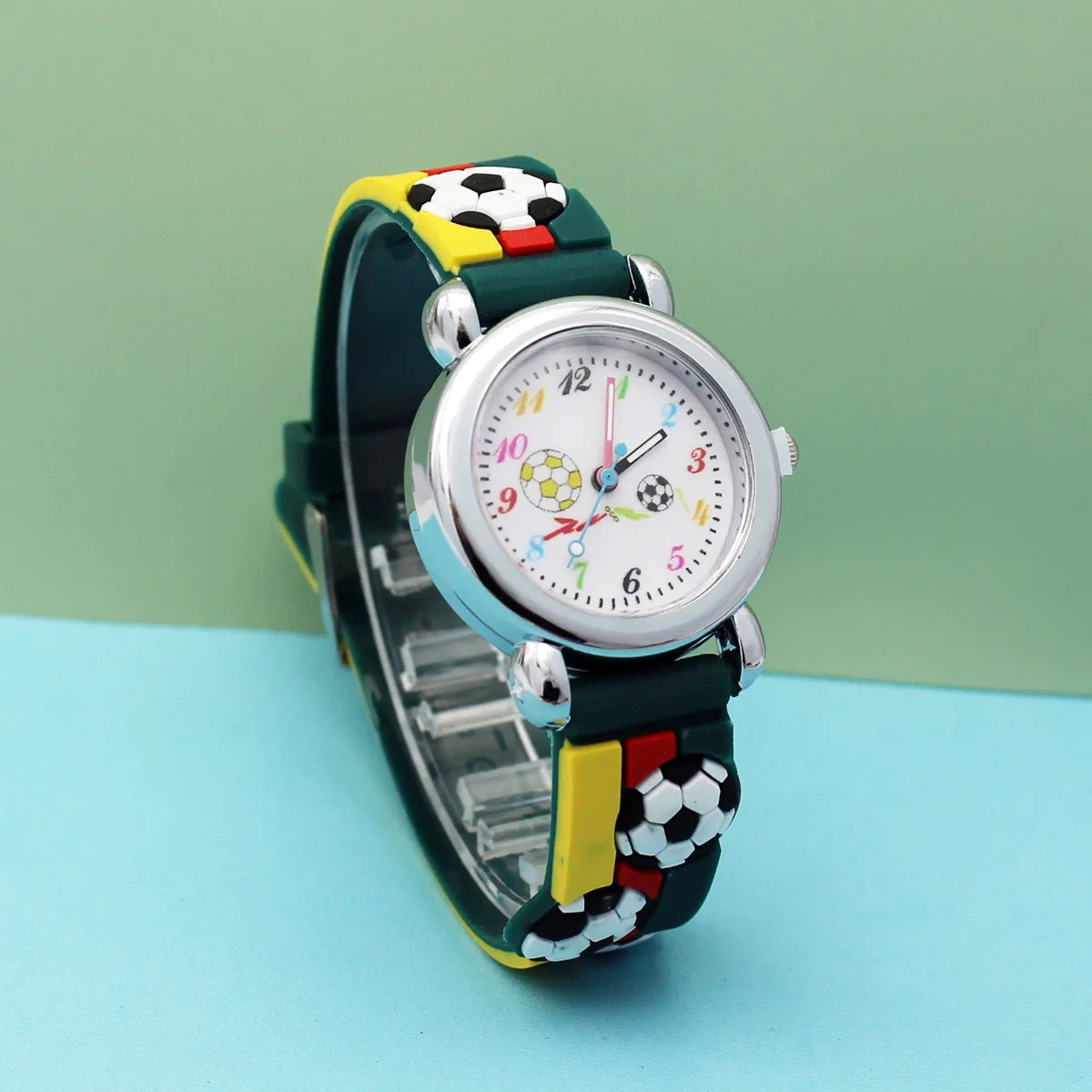 New Fashion Color Cartoon Football Students Children Watch Quartz Watch Sports Wrist Watch Kids Gift