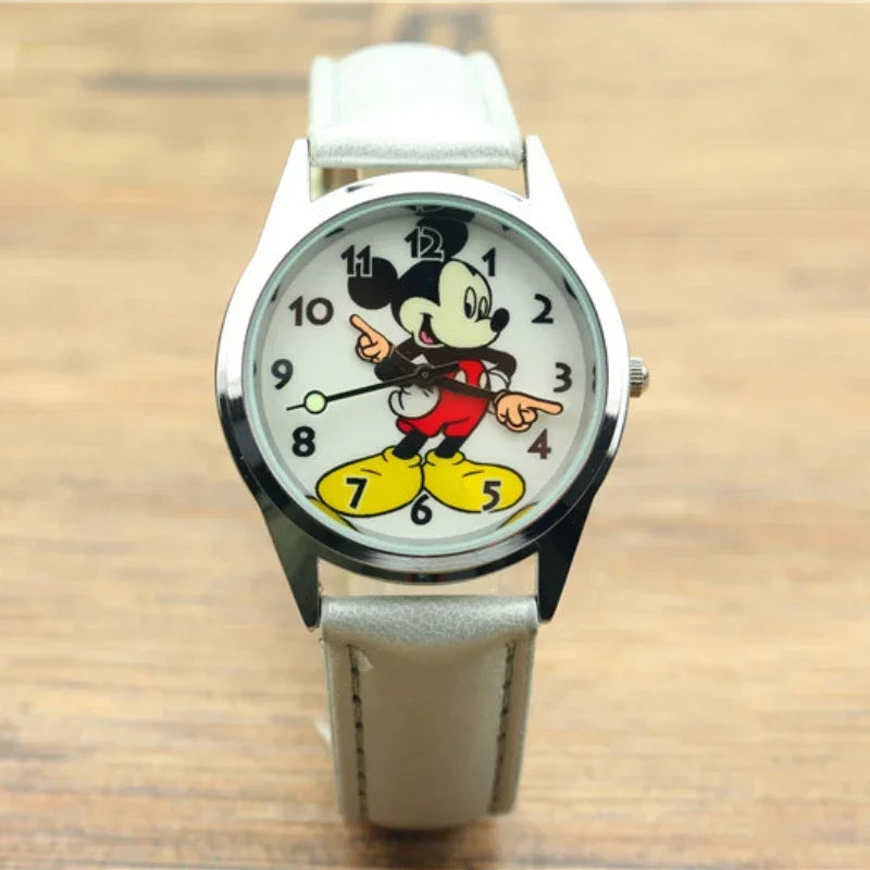 Disney Mickey Mouse Teen Adult Watches Vintage Articulating Hands Analog Quartz Watch for Women Men Teenager Fashion Wristwatch
