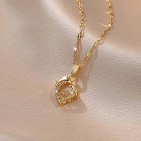 Beating Zircon Double Dolphin Couple Pendant Necklace for Women Creative Heart Shaped Animal Jewelry Accessories Gift for Loved