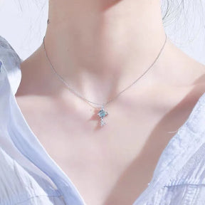 Blue Planet Meteor Shower Key Pendant Necklace Tiny Silver Color Clavicle Chain Collar for Women Friendship Jewelry