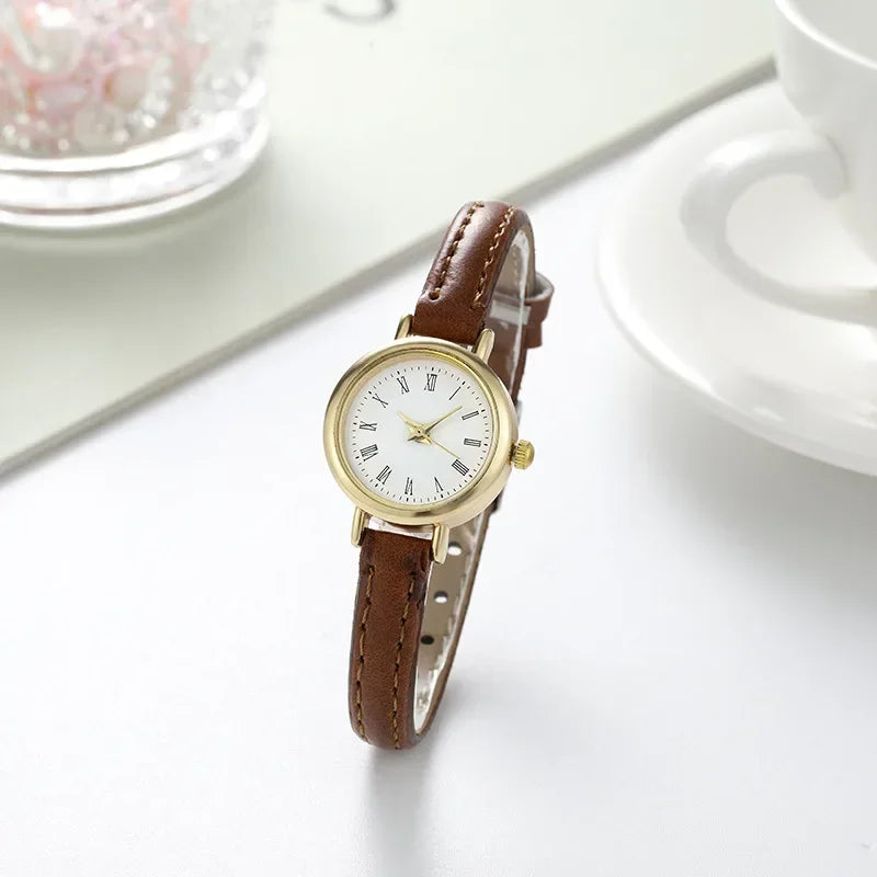 Simple Women Watch Luxury Design Leather Watch Ladies Quartz Wristwatch Solid Color Fashion Women Gift Watch Relojes Para Mujer