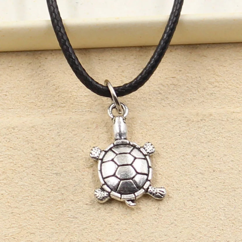 New Fashion Tibetan Silver Color Pendant Tortoise Turtle Necklace Choker Charm Black Leather Cord Factory Price Handmade Jewelry